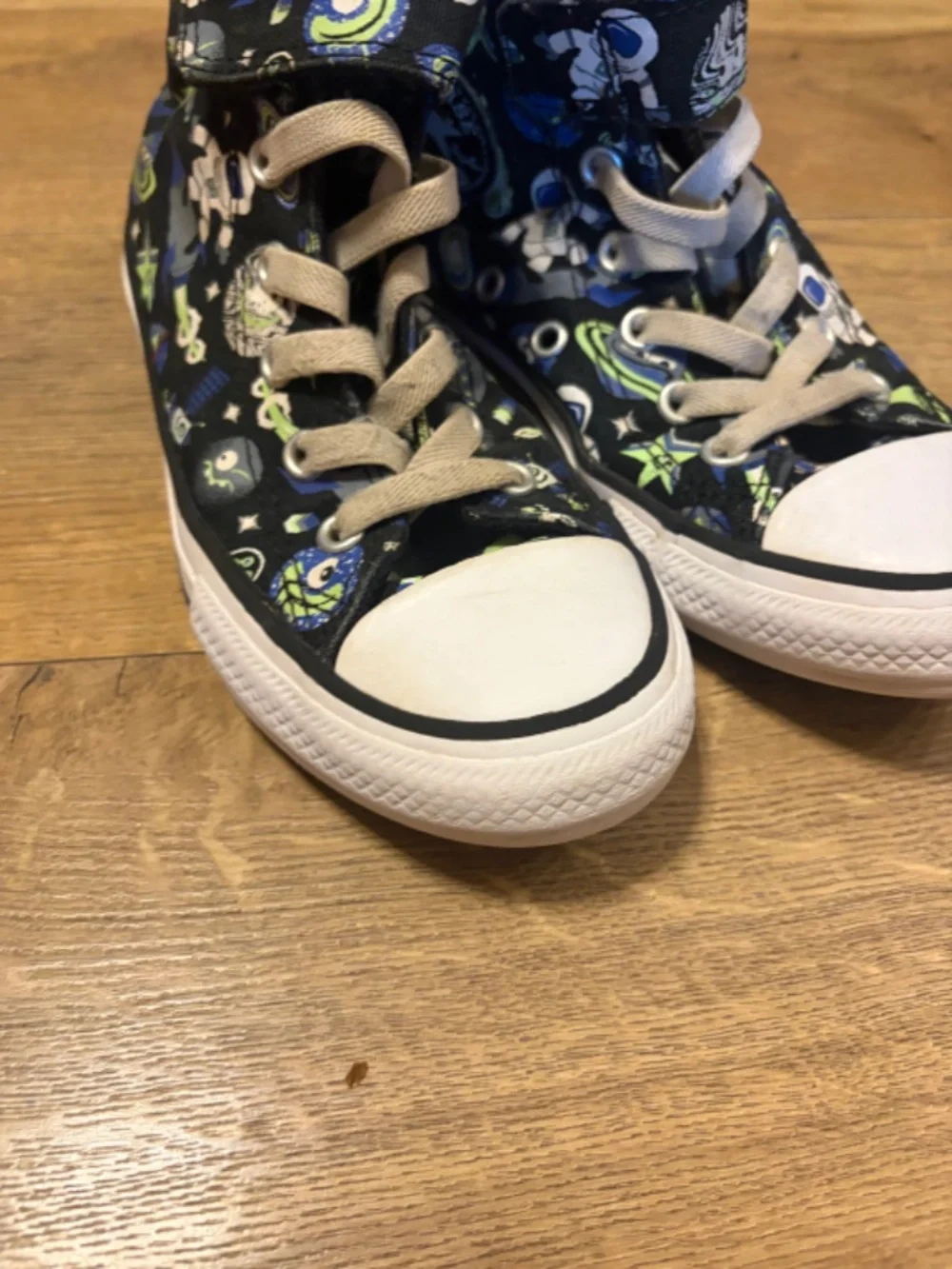 Kids converse astronaut size 13u